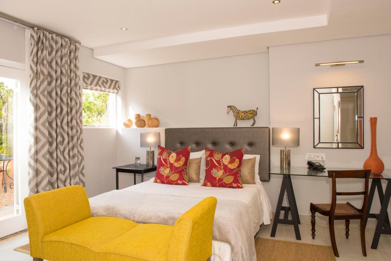 Four Rosmead Boutique Guesthouse Kaapstad Buitenkant foto